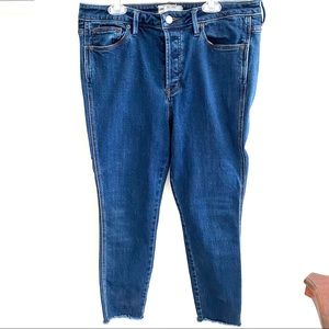 Free People Button Fly Skinny Jean. Size 30